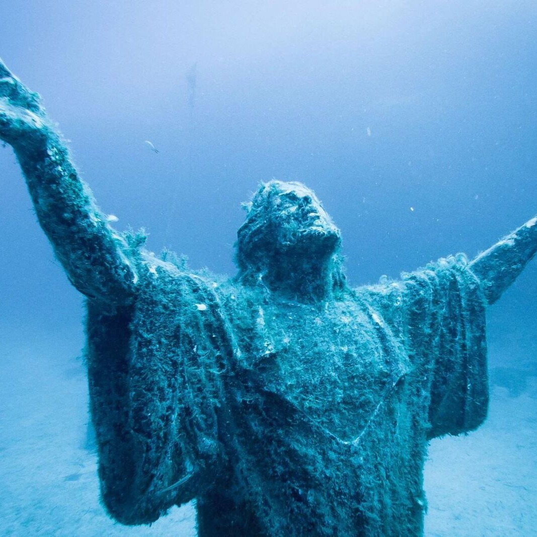 Statue of Christ and St. Paul’s Reef