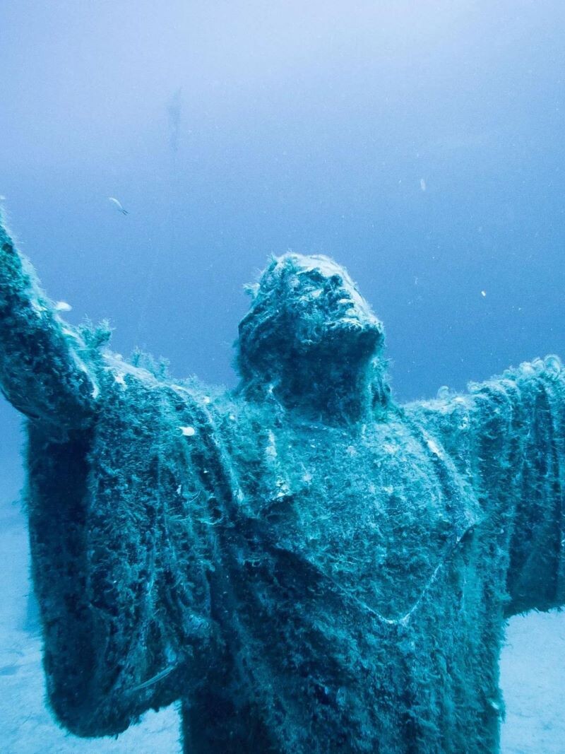 Statue of Christ and St. Paul’s Reef